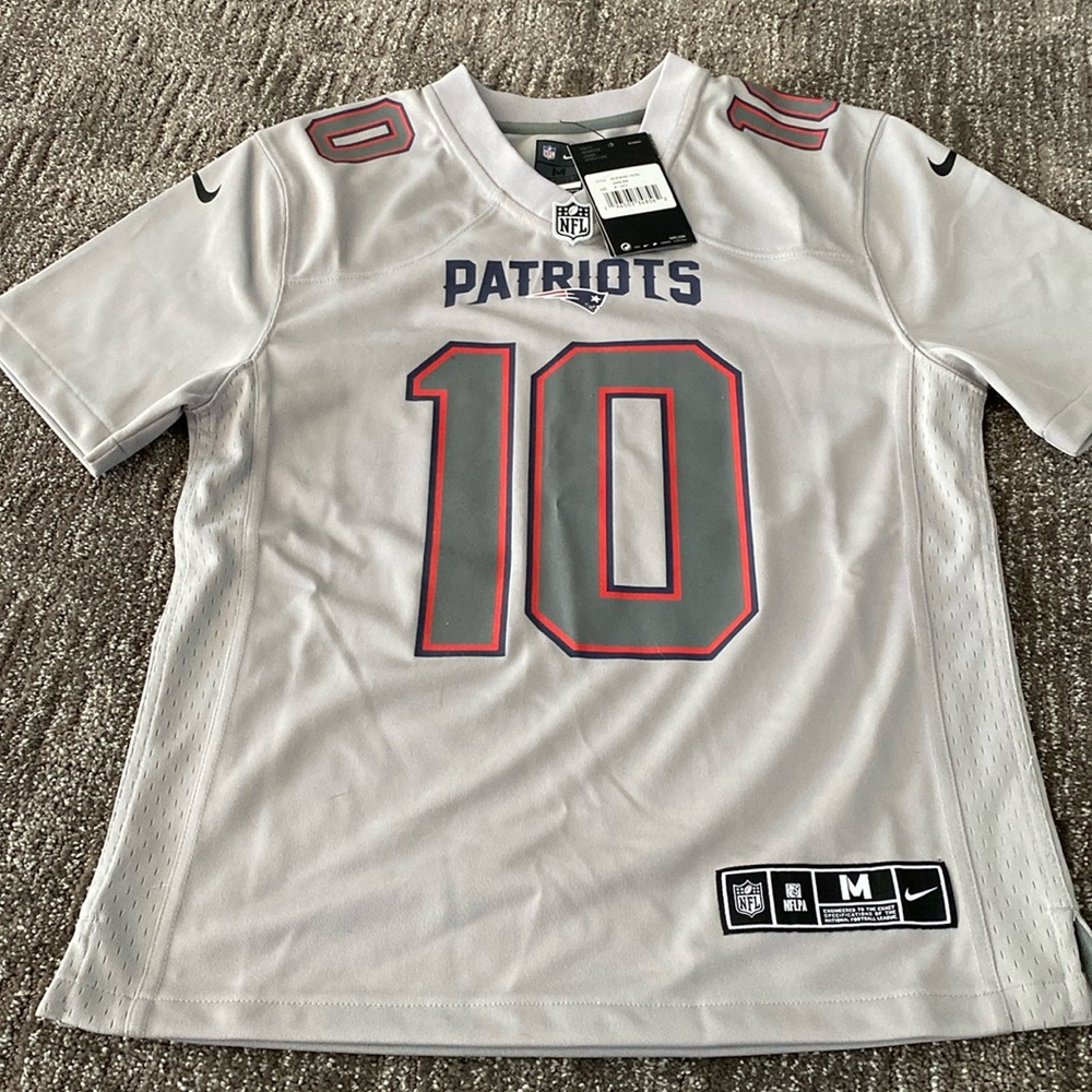 NWT NEW ENGLAND PATRIOTS MAC JONES